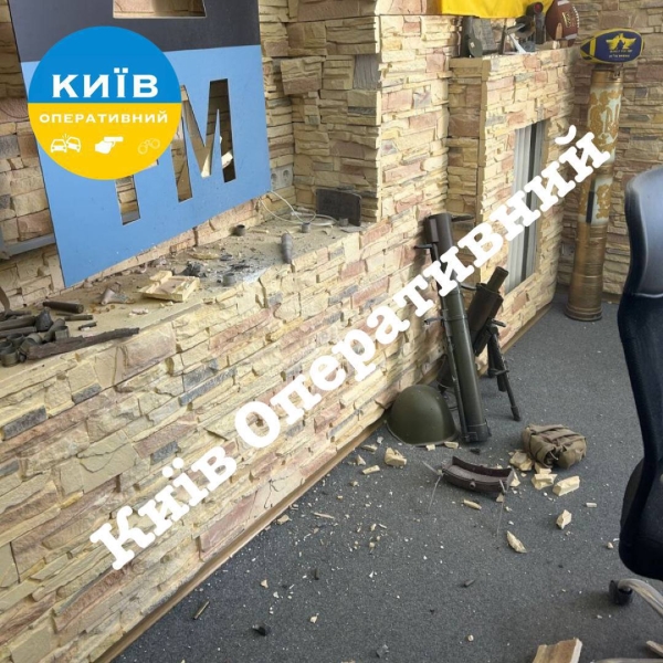 У центрі Києва в руках радіоведучої під час ефіру вибухнув боєприпас