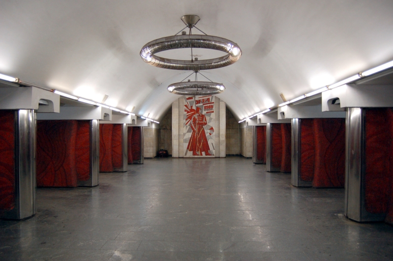 Забужко придумала метро «Шулявська». Як 35 років тому вперше декомунізували Київ