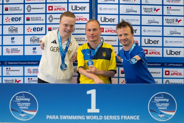 Українські паралімпійці виграли шість медалей турніру з плавання у Парижі