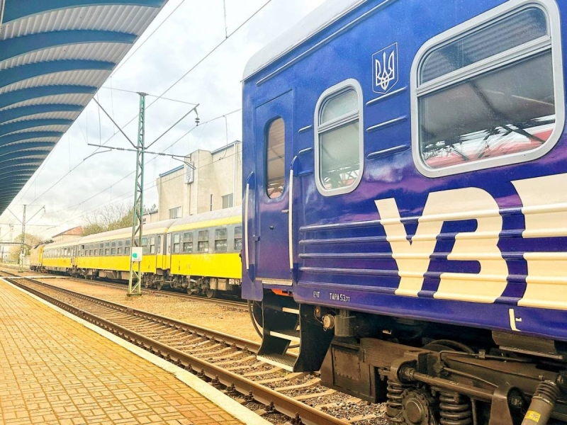 "Укрзалізниця" призначила додатковий поїзд на популярний маршрут: деталі