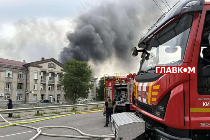 Масована атака на Київ: як проходить пошуково-рятувальна операція (фото)