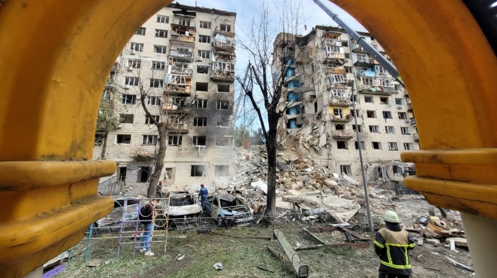 Під завалами будинку у Києві можуть перебувати від 4 до 14 людей – КМВА  