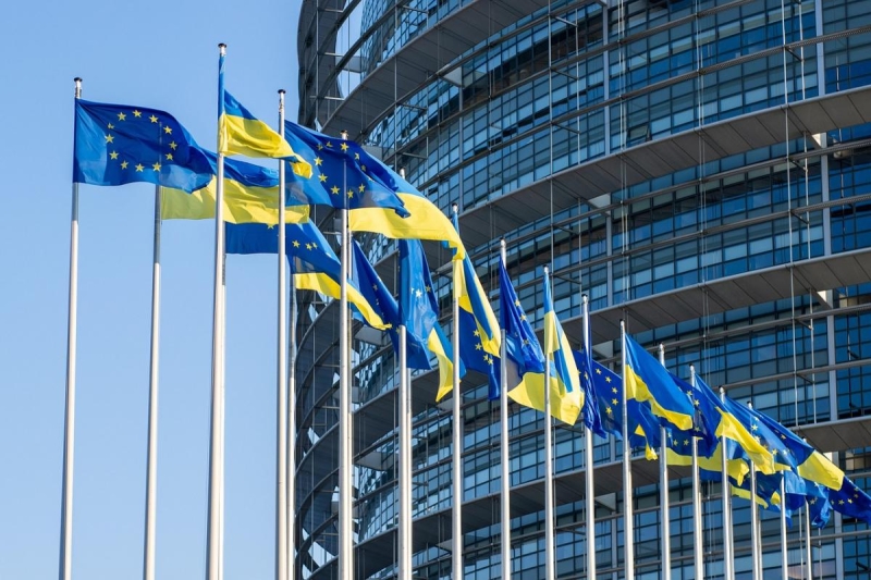 ЄС розглядає створення фонду на €100 мільярдів для підтримки України, - Bloomberg